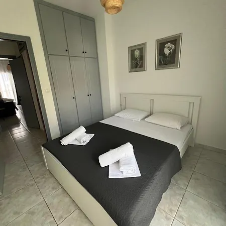 Alex Пефкохори