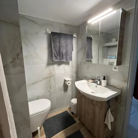 Alex Apartment